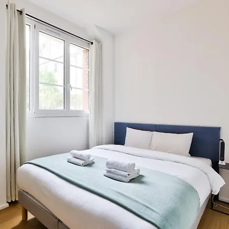 아파트 Stylish 2br In Private Mansion At Rue De Passy