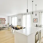 Stylish 2br In Private Mansion At Rue De Passy Lejlighed