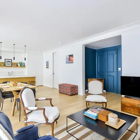 Stylish 2br In Private Mansion At Rue De Passy * Parigi