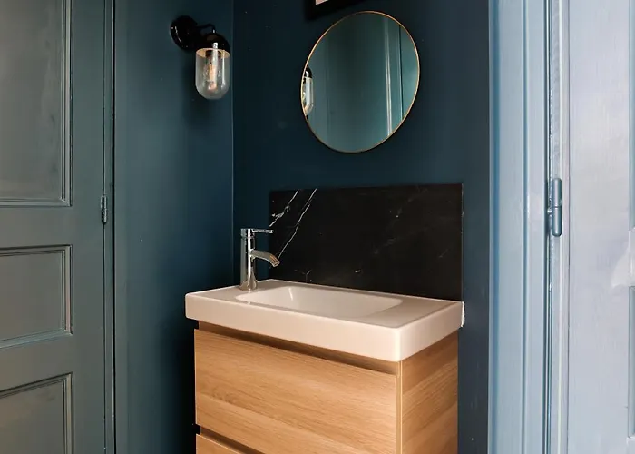 Stylish 2br In Private Mansion At Rue De Passy Διαμέρισμα Παρίσι